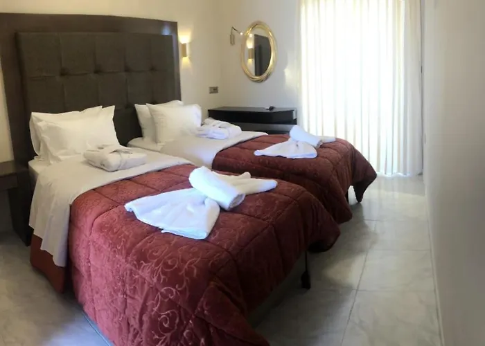 Ellinis Chania (Crete)