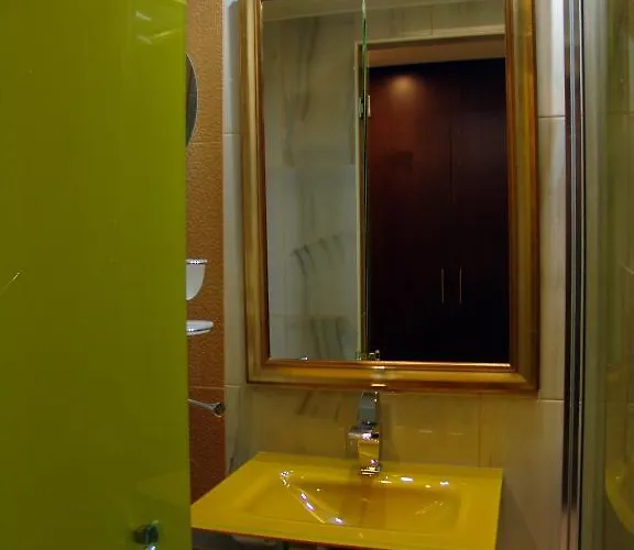 Ellinis 2* Chania (Crete)