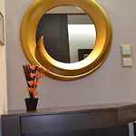 Ellinis